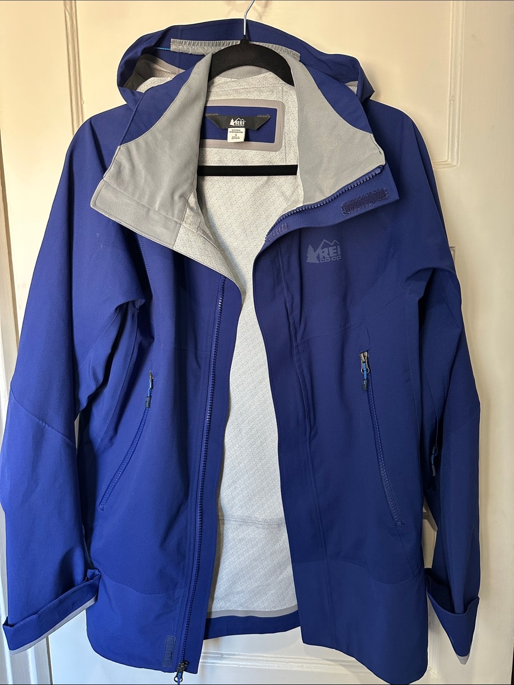 REI Blue Hooded Outdoor Softshell Jacket